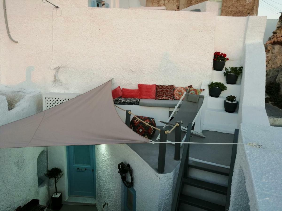 Pýrgos Santorinian Lava Houseヴィラ エクステリア 写真